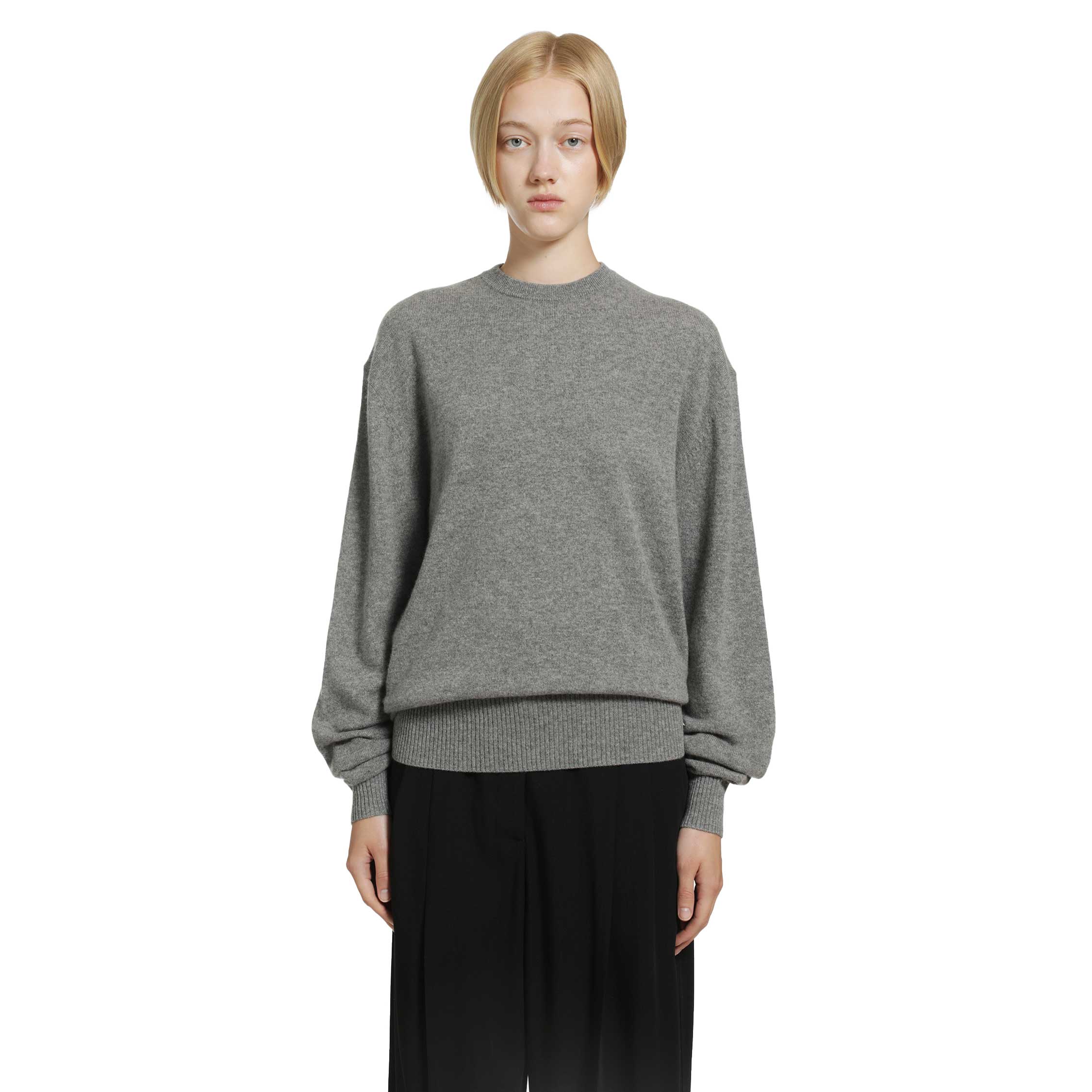 Classic Cashmere Sweater - Image 7